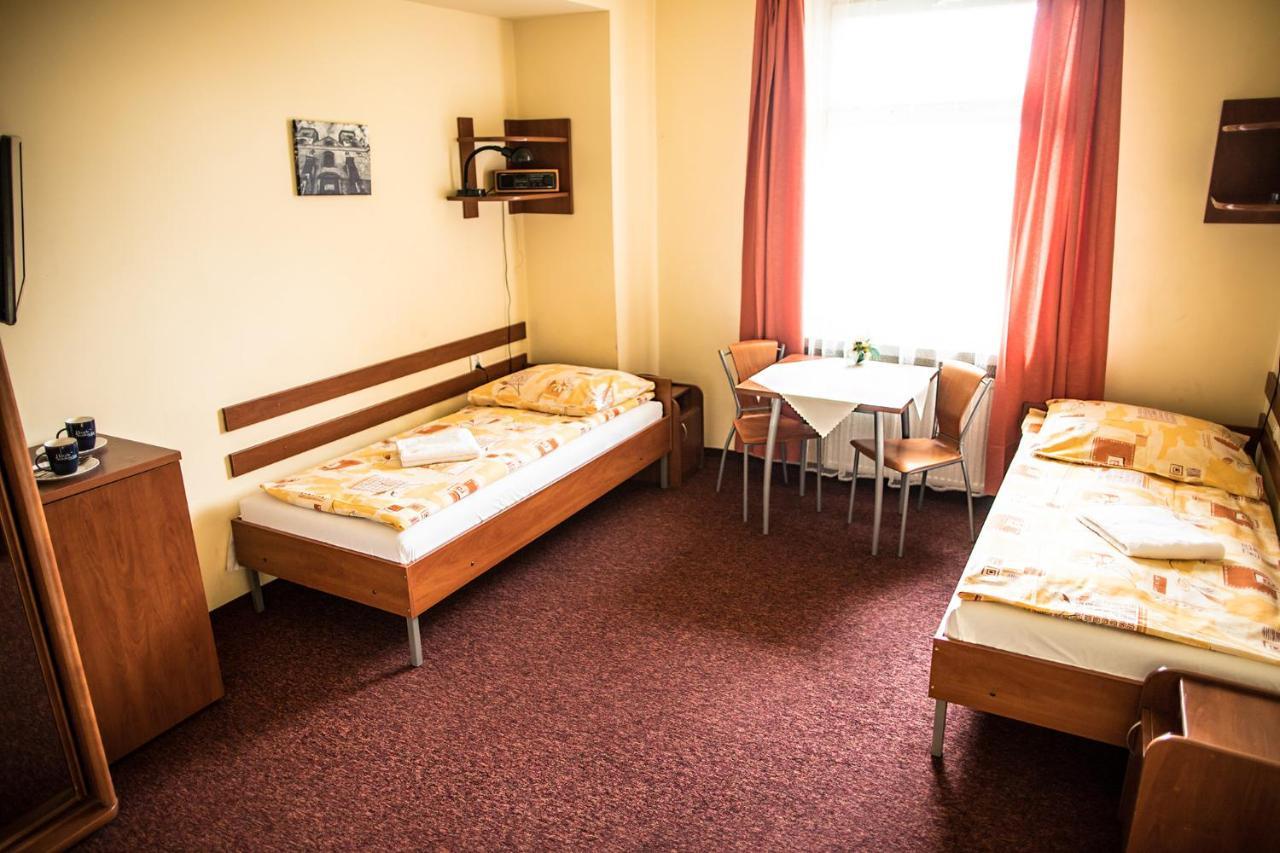 Zaczek Hotele Studenckie Krakow Exterior photo